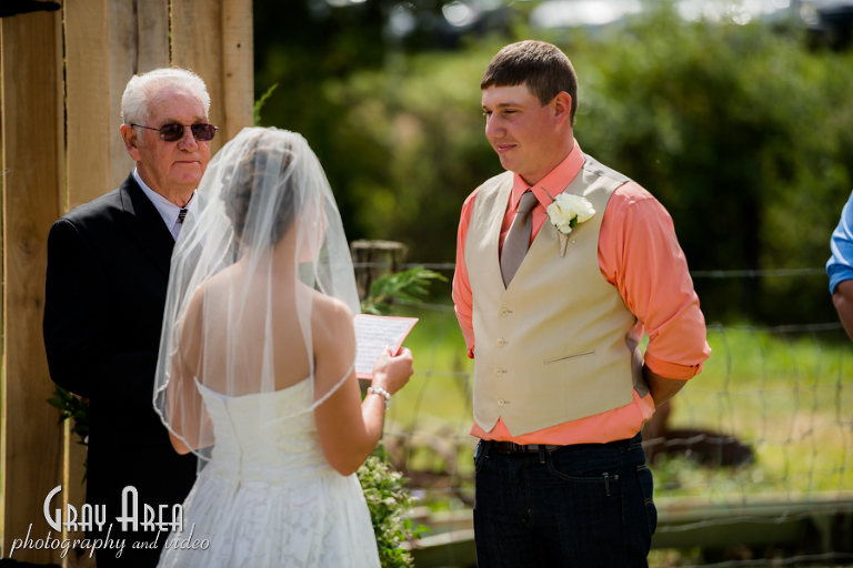 martinsburg-wv-winchester-front-royal-shenandoah-va-wedding-photographer