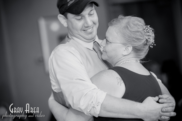 martinsburg-wv-winchester-front-royal-shenandoah-va-wedding-photographer