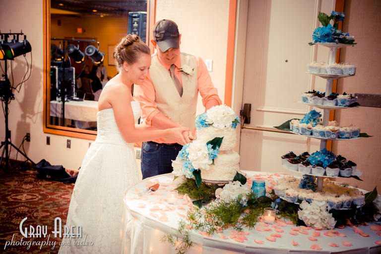 martinsburg-wv-winchester-front-royal-shenandoah-va-wedding-photographer