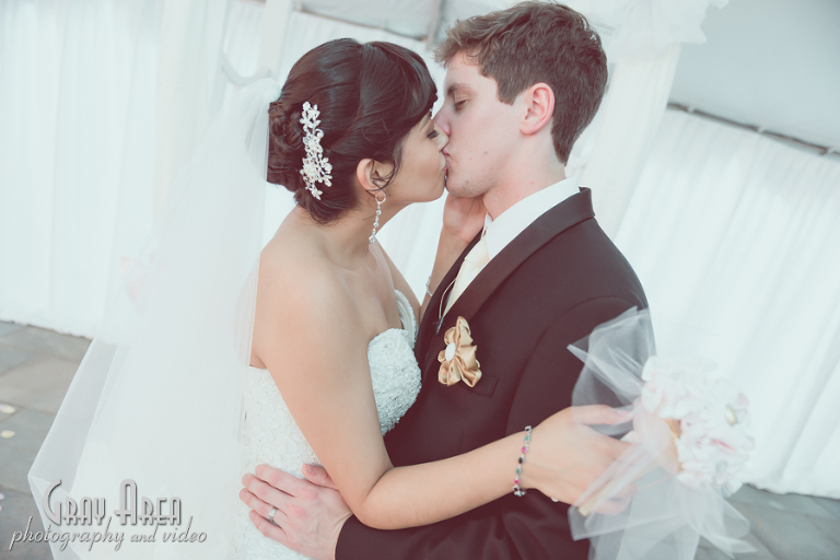 sterling-herndon-reston-loudoun-county-wedding-photographer
